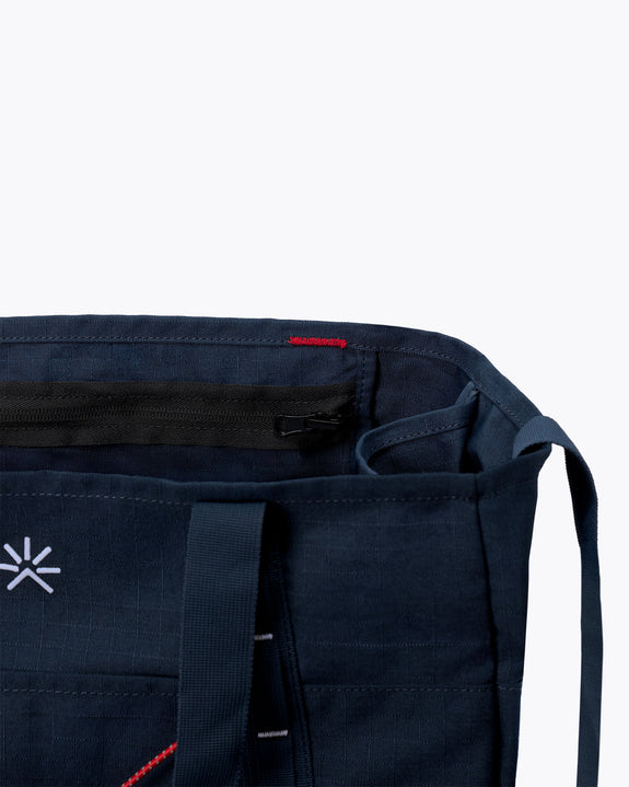 LEQ12 Sunset Navy Tote Pack